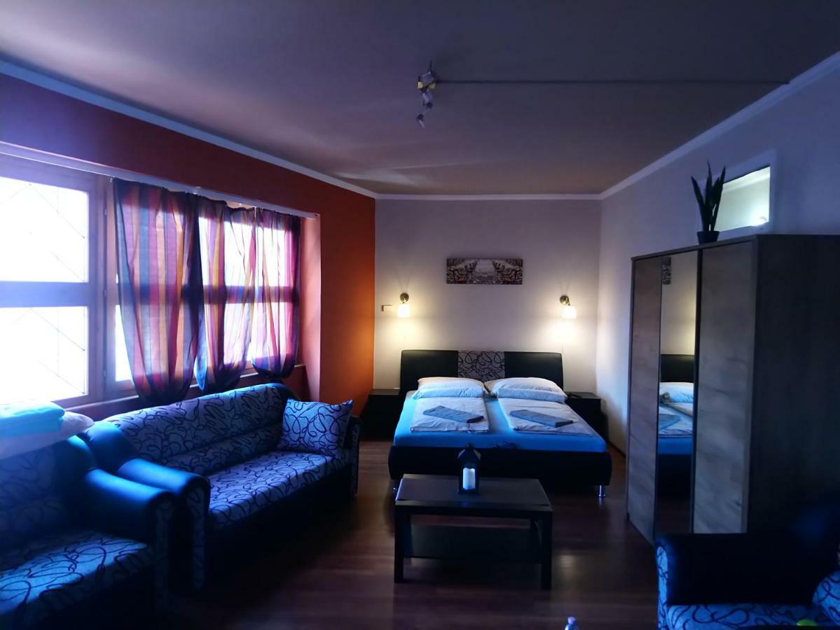 Retron Szinva-Lux Hotel Miskolc Buitenkant foto